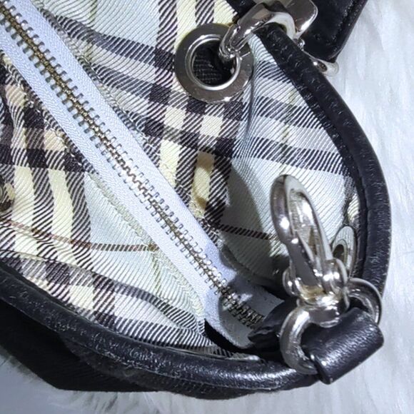 Burberry Blue Label zip shoulder bag w/grommets EUC - Picture 7 of 16